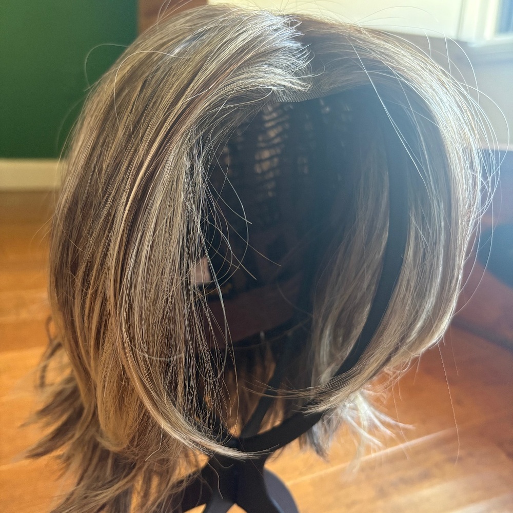 Wig - Belletress - Alicante